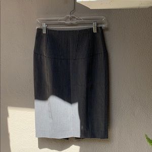 Victoria’s Secret // gray stripe pencil skirt